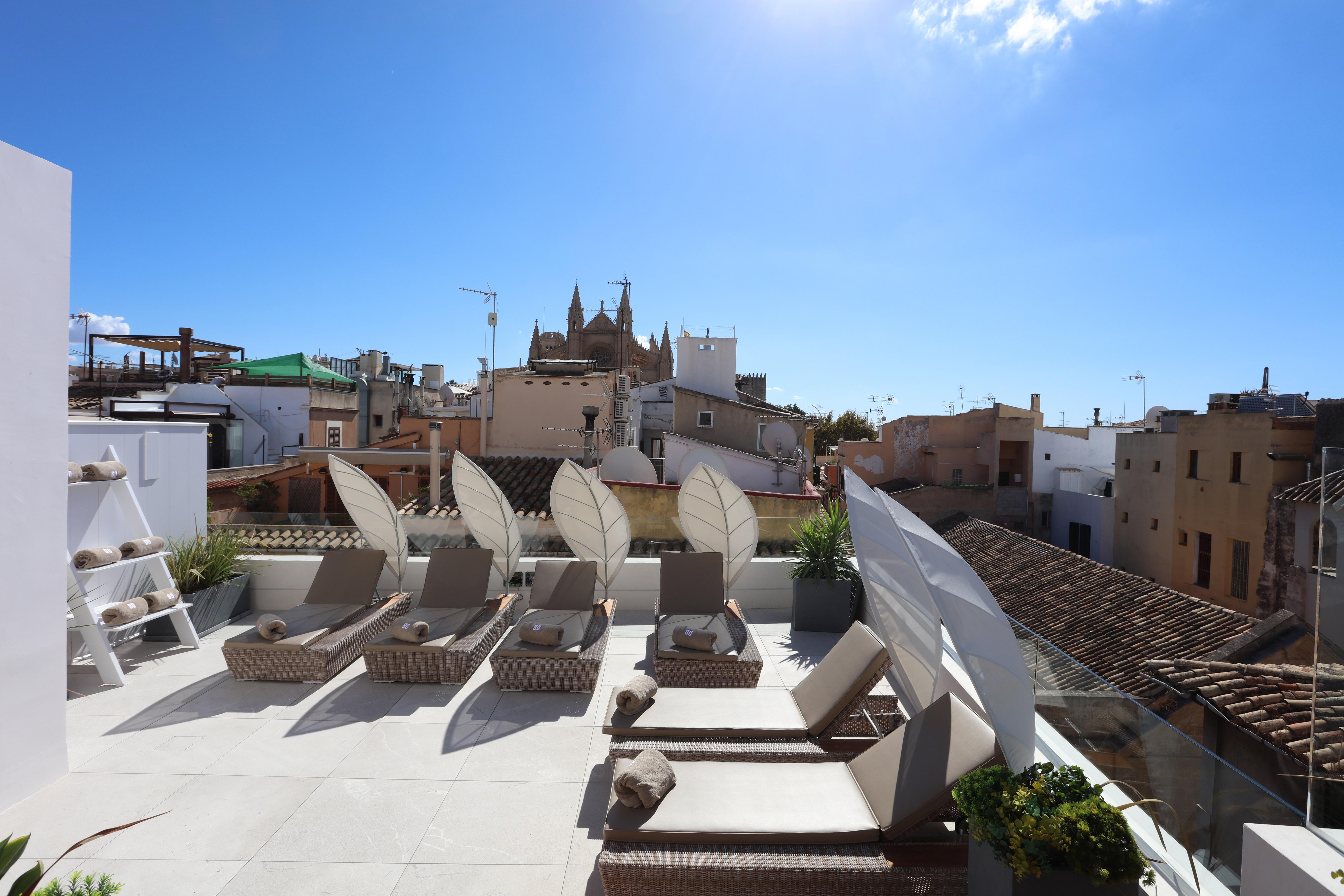 Bo Hotel Palma ภายนอก รูปภาพ The hotel's rooftop