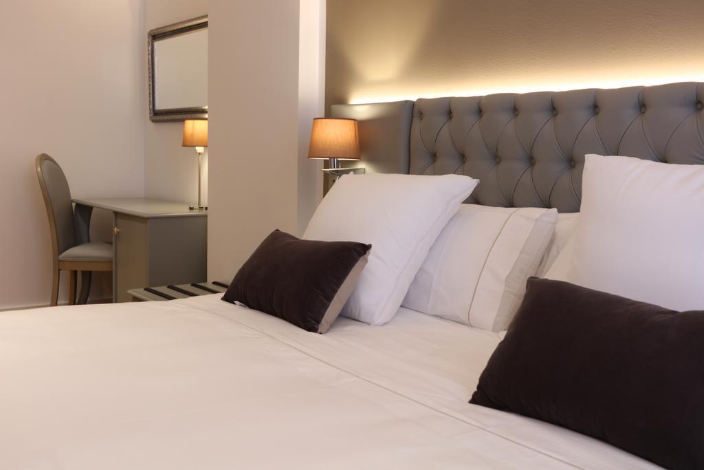Bo Hotel Palma ภายนอก รูปภาพ A room at the hotel
