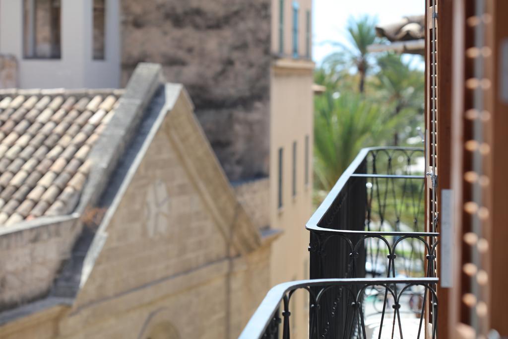 Bo Hotel Palma ภายนอก รูปภาพ Balcony